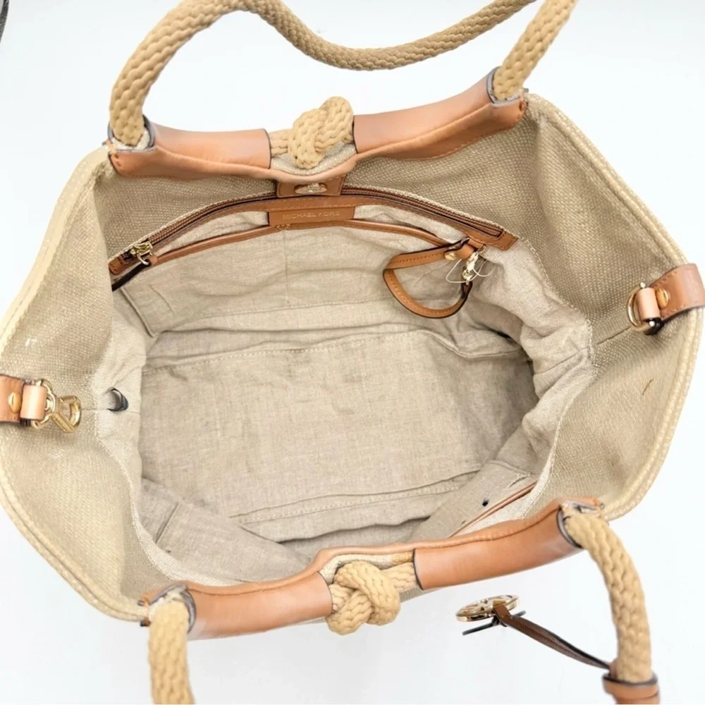 Michael Kors Isla Ring Shoulder Tote EUC